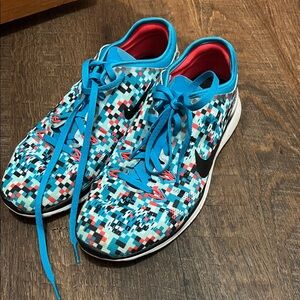 Nike Multicolor Athletic Shoes with Blue Accents
